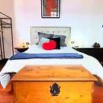 Caleton-gara-suites Nyaraló