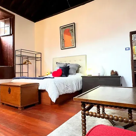 Caleton-gara-suites Nyaraló